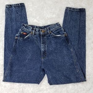 EUC Vintage High Waisted Taper Leg Mom Jeans sz 25